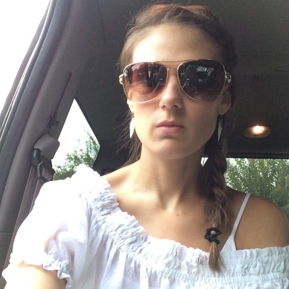 Meet your Posher, Jennifer